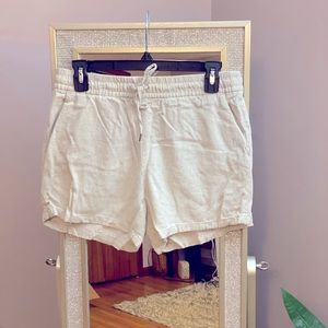 H&M linen shorts size 4